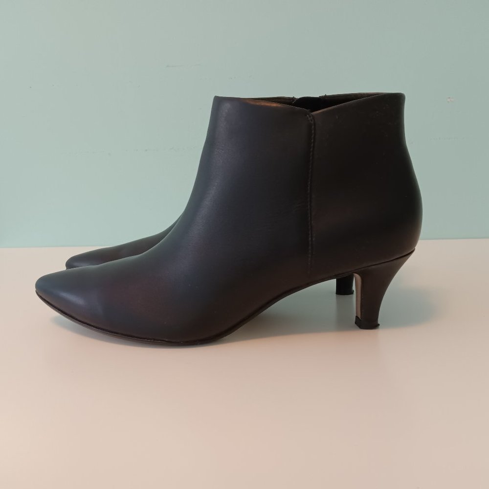 Preloved Clarks shoes